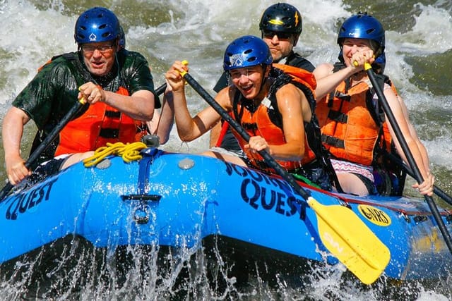 The Full-Day Bighorn Sheep Canyon rafting trip is perfect for families and groups!